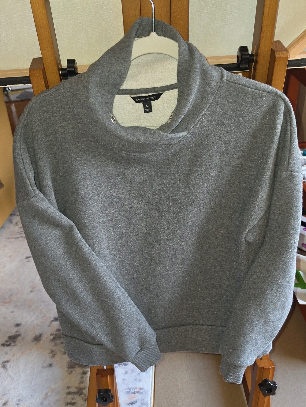 Banana Republic Women's Gray Cowl Neck Pullover Sweater